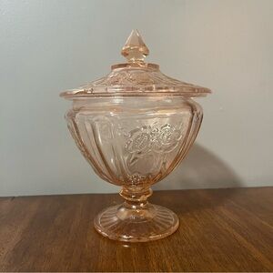 Vintage Mayfair Pink Depression
Glass Candy Dish with a lid.